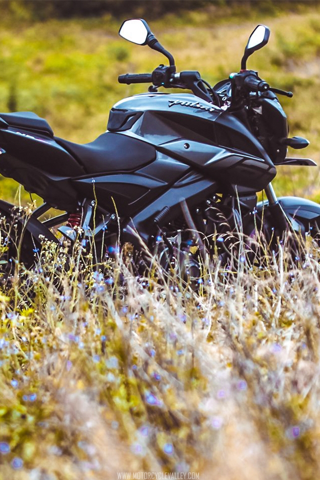 Pulsar ns outlet 200 photos hd